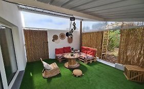 Ty Grain De Sel : Logement Privatif Avec Piscine, Jardin Et Patio