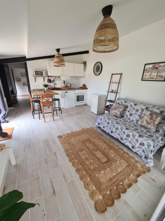 Ty Grain De Sel : Logement Privatif Avec Piscine, Jardin Et Patio Chauvé Exterior foto