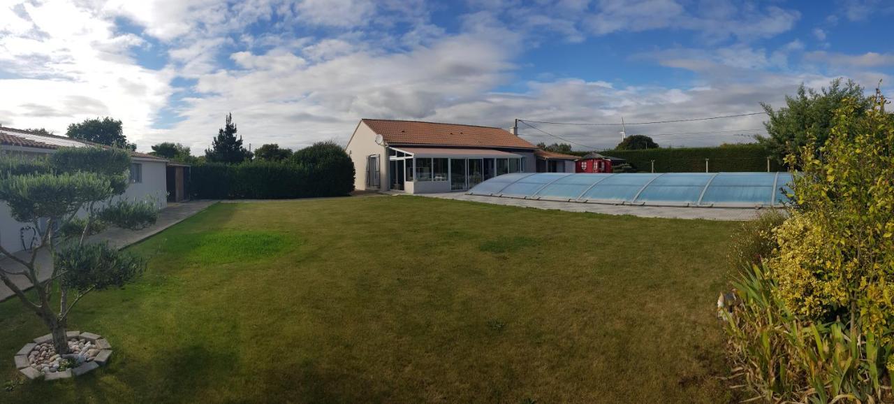 Ty Grain De Sel : Logement Privatif Avec Piscine, Jardin Et Patio Chauvé Exterior foto